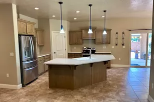 384 S Bella Vista Dr, Washington, UT 84780 - Photo 13