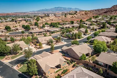 1630 E 2450 South St #77, Saint George, UT 84790 - Photo 37