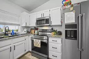 470 E 1100 S, Saint George, UT 84790 - Photo 7