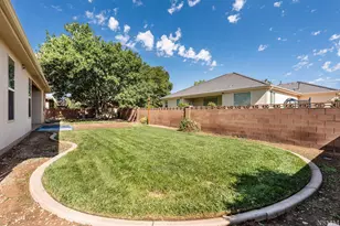 20 W Clover Ln, Washington, UT 84780 - Photo 35