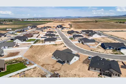 4933 N Remington Rd, Enoch, UT 84721 - Photo 47
