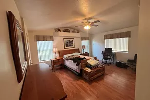 541 S Cottonwood Dr, Brookside, UT 84782 - Photo 9