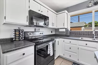 683 E 600 S, Saint George, UT 84770 - Photo 15