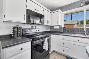 683 E 600 S, Saint George, UT 84770 - Photo 15