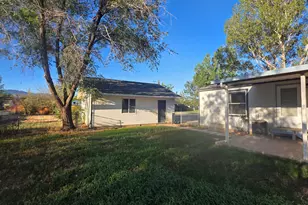 4398 N Rose Circle, Enoch, UT 84721 - Photo 5