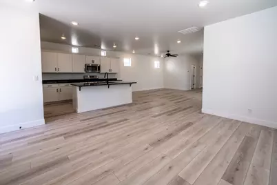 628 W Juniper Hill Dr, Saint George, UT 84790 - Photo 21