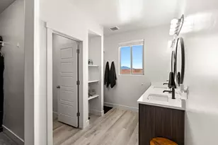 6043 S Hydrangea Way, Saint George, UT 84790 - Photo 17