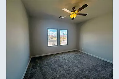 2715 W Trasimeno Dr, Saint George, UT 84770 - Photo 5