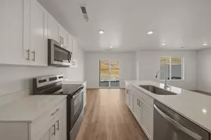 2205 S Wolverine Way, Washington, UT 84780 - Photo 15