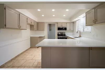3716 W Marigold Way, Saint George, UT 84790 - Photo 17
