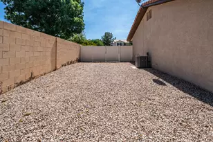 3716 W Marigold Wy, St George, UT 84790 - Photo 17