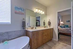 1804 Rimview Dr, Washington, UT 84780 - Photo 45