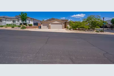 1804 Rimview Dr, Washington, UT 84780 - Photo 11