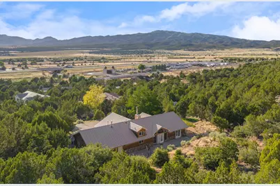 4035 E Harmony Ridge Ct, New Harmony, UT 84757 - Photo 33