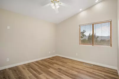 4035 E Harmony Ridge Ct, New Harmony, UT 84757 - Photo 25