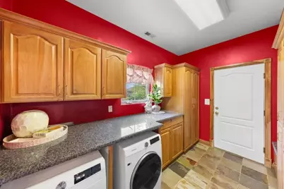 885 N Old Farms Rd, Dammeron Valley, UT 84783 - Photo 15