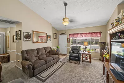 1055 E 900 S #26, Saint George, UT 84790 - Photo 7