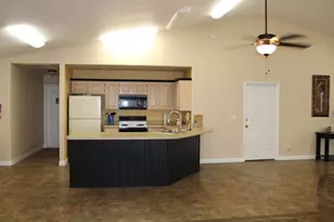 210 N Mall Dr, Saint George, UT 84790 - Photo 31