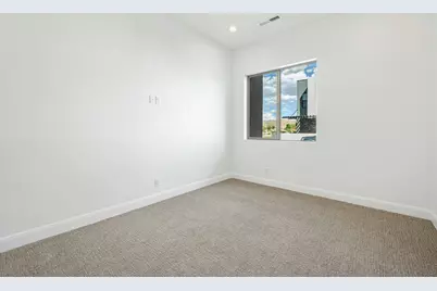 692 W High Tide Place #133, Saint George, UT 84790 - Photo 11