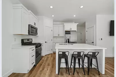 686 N 275 W #7, La Verkin, UT 84745 - Photo 7