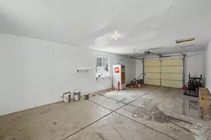 62 N 200 E St, Enterprise, UT 84725 - Photo 25