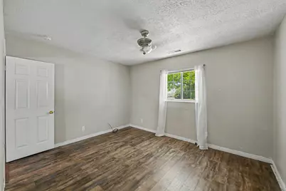 62 N 200 East St, Enterprise, UT 84725 - Photo 13