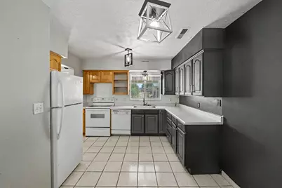 62 N 200 East St, Enterprise, UT 84725 - Photo 5
