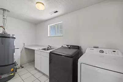 62 N 200 East St, Enterprise, UT 84725 - Photo 23