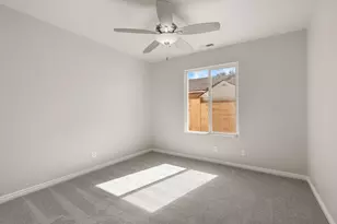 651 E 460 S, Ivins, UT 84738 - Photo 23