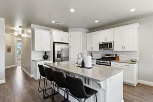 4687 W 2820 S, Hurricane, UT 84737 - Photo 7