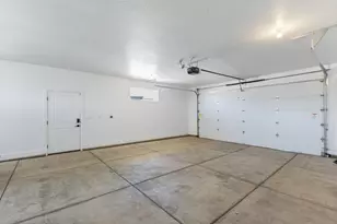 743 W Rust Bluff Dr, Saint George, UT 84790 - Photo 39