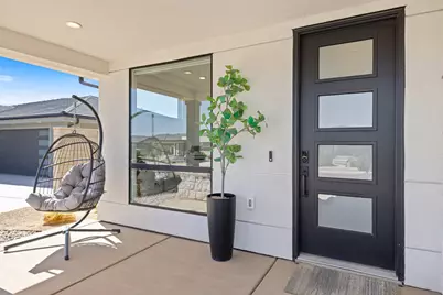 743 W Rust Bluff Dr, Saint George, UT 84790 - Photo 7