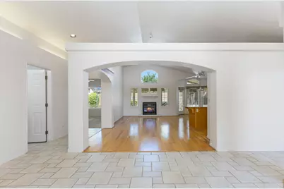 780 W Lobo Ln, Washington, UT 84780 - Photo 5