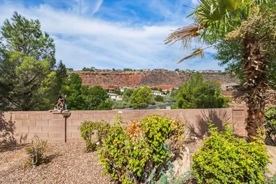 145 N Mall Dr #84, Saint George, UT 84790 - Photo 27