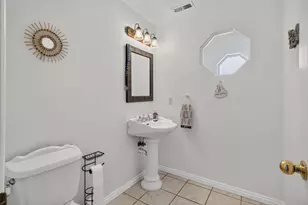 2056 E Middleton Dr, Saint George, UT 84770 - Photo 15