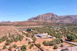 1184 E Big Pinion Ln, Apple Valley, UT 84737 - Photo 17