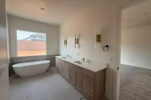 2886 E Rowan Ln, Saint George, UT 84790 - Photo 11