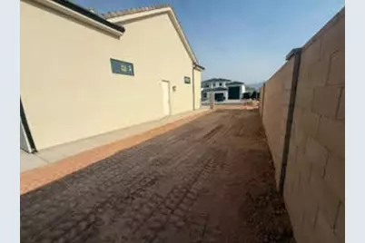 2886 E Rowan Ln, Saint George, UT 84790 - Photo 17
