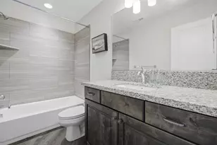 2261 Tonaquint Dr, Saint George, UT 84770 - Photo 7