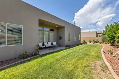 3215 S Sandstone Dr, Hurricane, UT 84737 - Photo 37