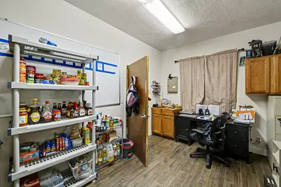 284 E North Shore Road E, Panguitch, UT 84759 - Photo 93