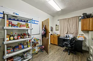 284 E North Shore Road E, Panguitch, UT 84759 - Photo 93