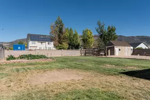 4426 Utah Trail, Enoch, UT 84721 - Photo 33