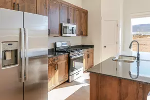 3035 W Ekko View Loop, Cedar City, UT 84721 - Photo 11