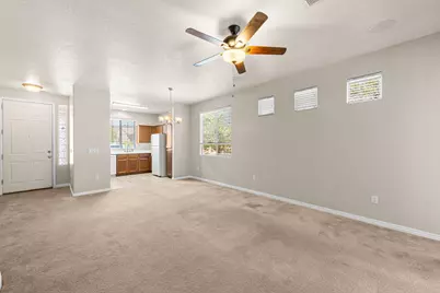 3184 E Fourteen Fairway Dr, Washington, UT 84780 - Photo 9