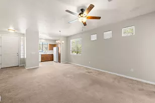 3184 E Fourteen Fairway Dr, Washington, UT 84780 - Photo 9