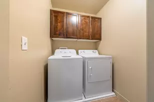1000 E Blf Vw Dr, Washington, UT 84780 - Photo 15