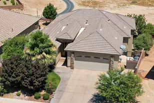 844 W Las Colinas Dr, Saint George, UT 84790 - Photo 1