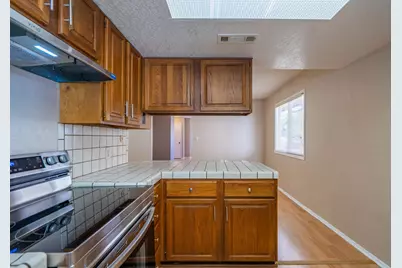 550 W Diagonal St #1, Saint George, UT 84770 - Photo 5