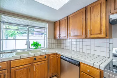 550 W Diagonal St #1, Saint George, UT 84770 - Photo 3